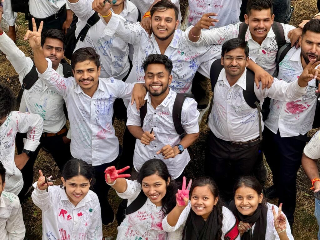 🎓 Fee Structure of Top Engineering Colleges in Bangalore